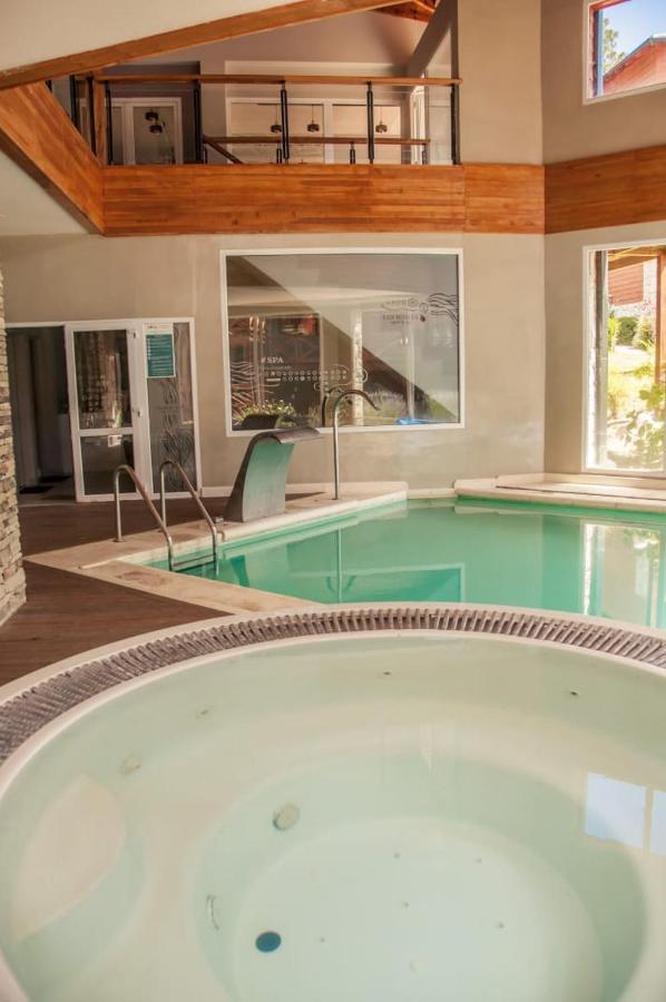 Los Robles Apart & Spa San Carlos de Bariloche Dış mekan fotoğraf