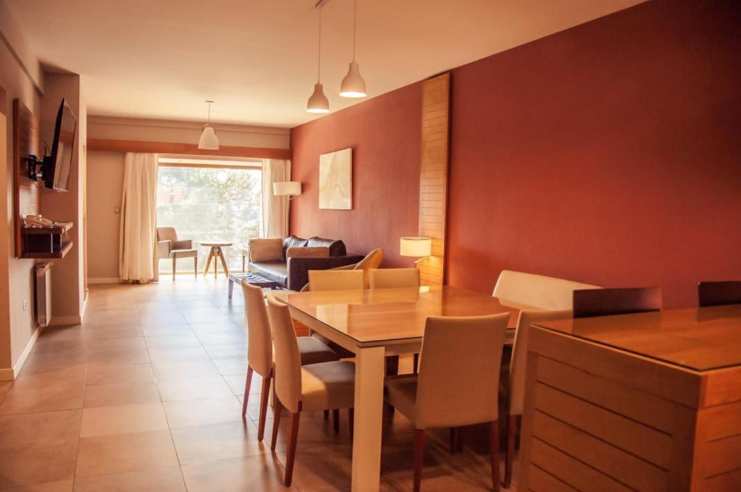 Los Robles Apart & Spa San Carlos de Bariloche Dış mekan fotoğraf