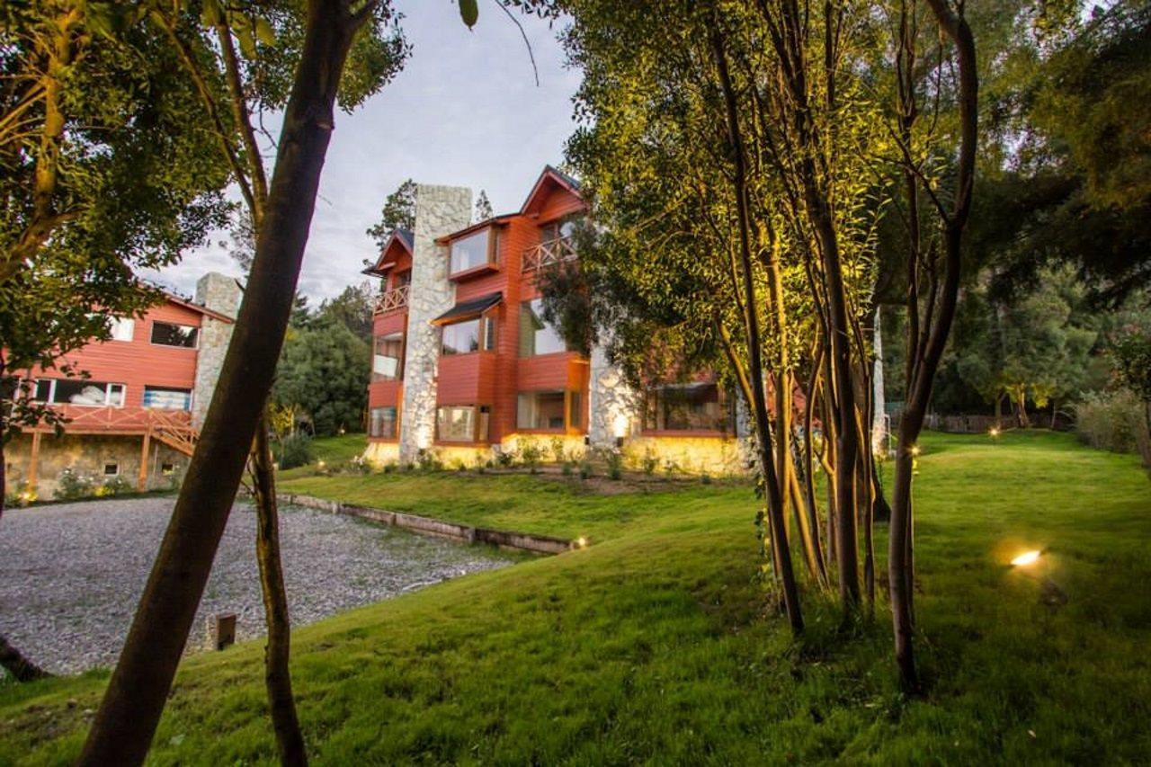 Los Robles Apart & Spa San Carlos de Bariloche Dış mekan fotoğraf