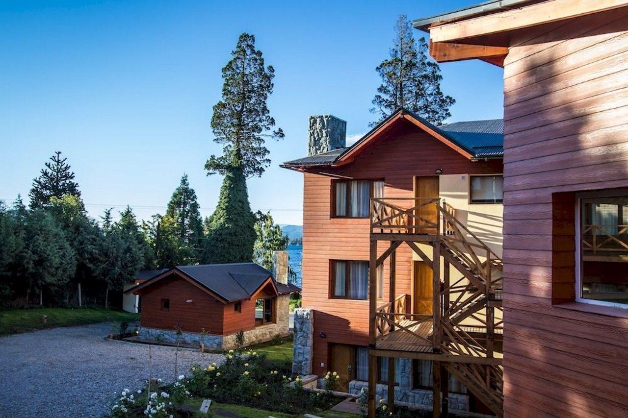 Los Robles Apart & Spa San Carlos de Bariloche Dış mekan fotoğraf