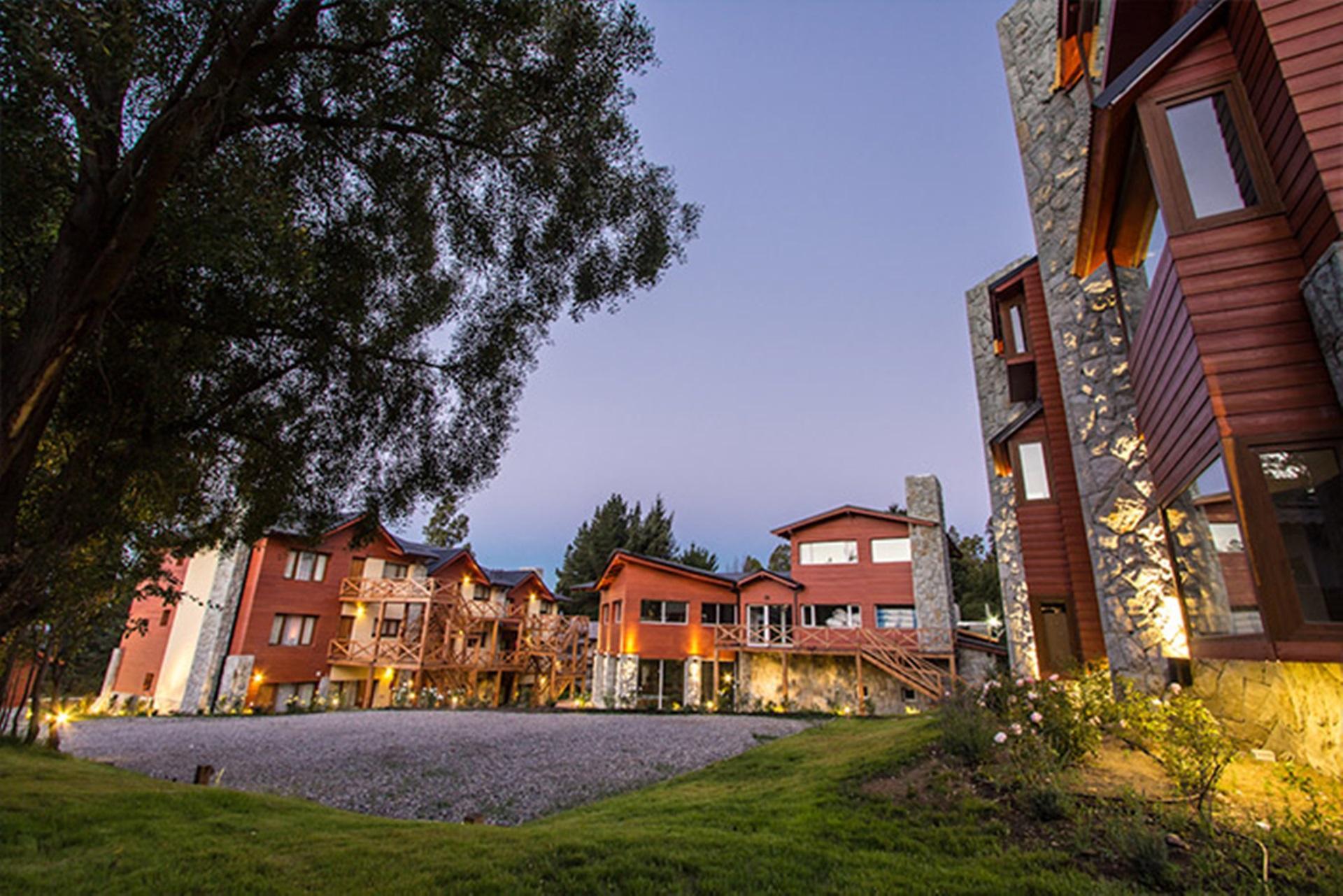 Los Robles Apart & Spa San Carlos de Bariloche Dış mekan fotoğraf