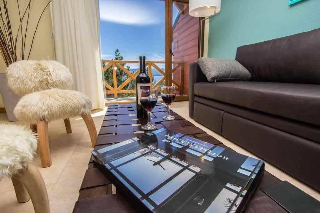Los Robles Apart & Spa San Carlos de Bariloche Dış mekan fotoğraf